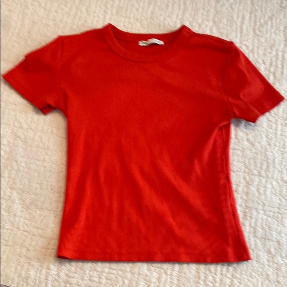 ZARA Red Ribbed Shirt - Picture 1 of 3